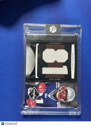 Randy Moss 2008 Leaf Limited #17 /30 Game-Worn Jersey Memorabilia