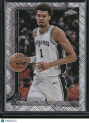 Victor Wembanyama 2025 Topps Chrome Basketball #221